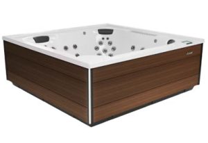 j-4-jacuzzi